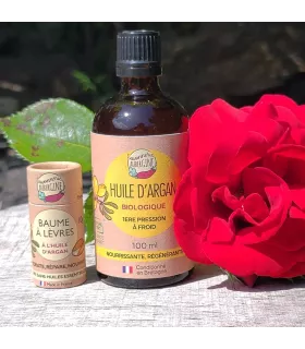 Argan cosmetics kit  - argan oil and argan lip balm