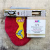Kid hygiene kit with bordeau glove