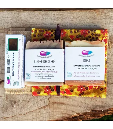 Kit de la voyageuse savon shampoing solide dentifrice solide pochette